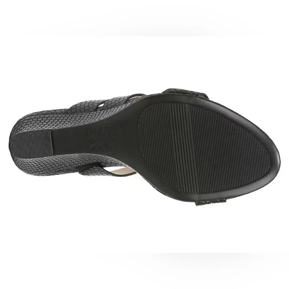 NWT: Naturalizer Breona Black - Picture 6 of 8